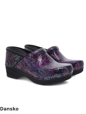 Dansko XP 2.0 Engraved Floral Clogs Purple Iridescent Size 39